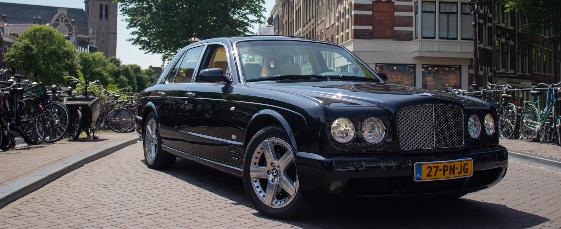 Subpage Listing Image Car concierge service | Thoen Amsterdam