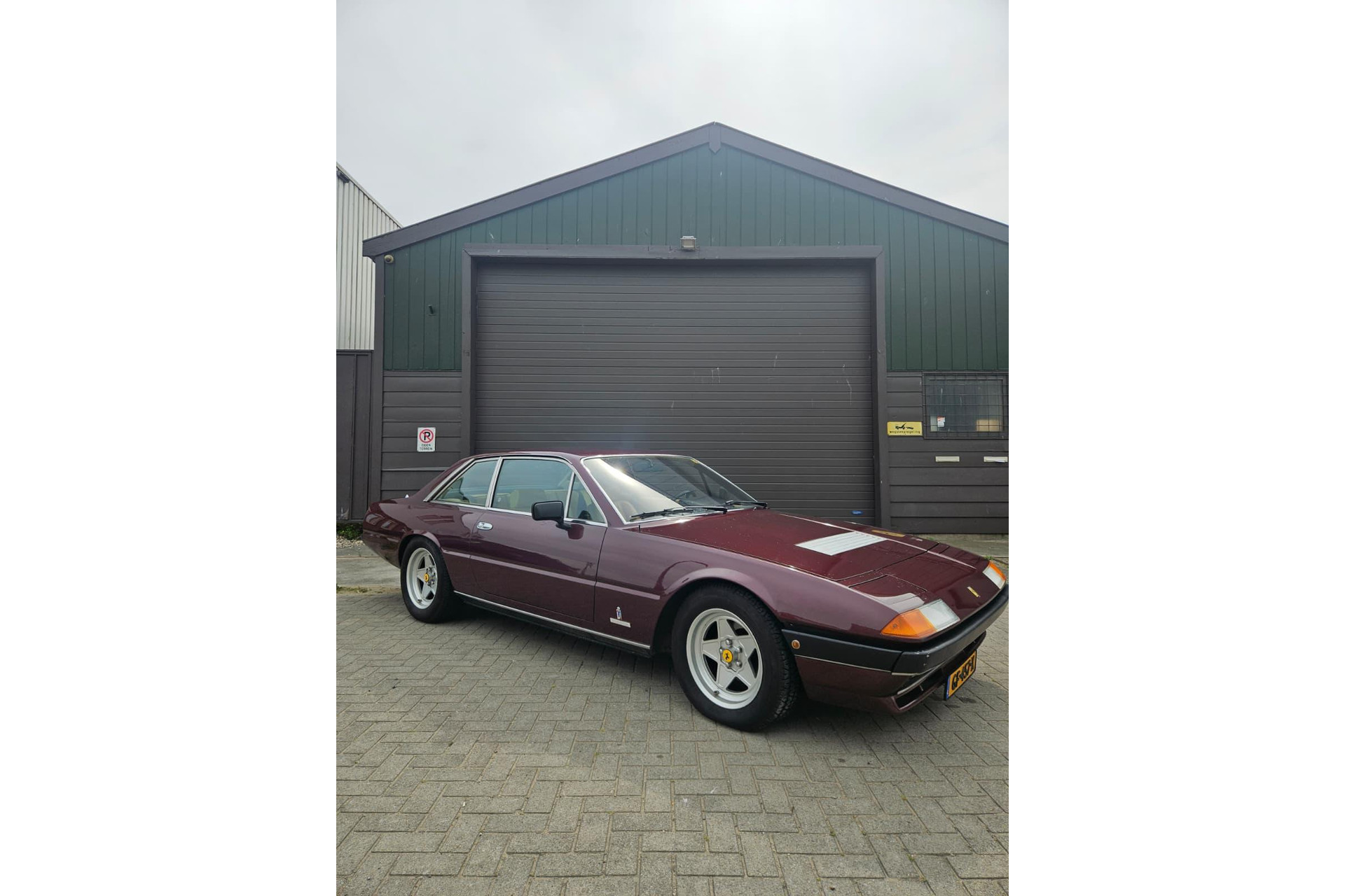 Ferrari 400 GT 2+2 Coupé 48292656-0.jpg | Thoen Amsterdam